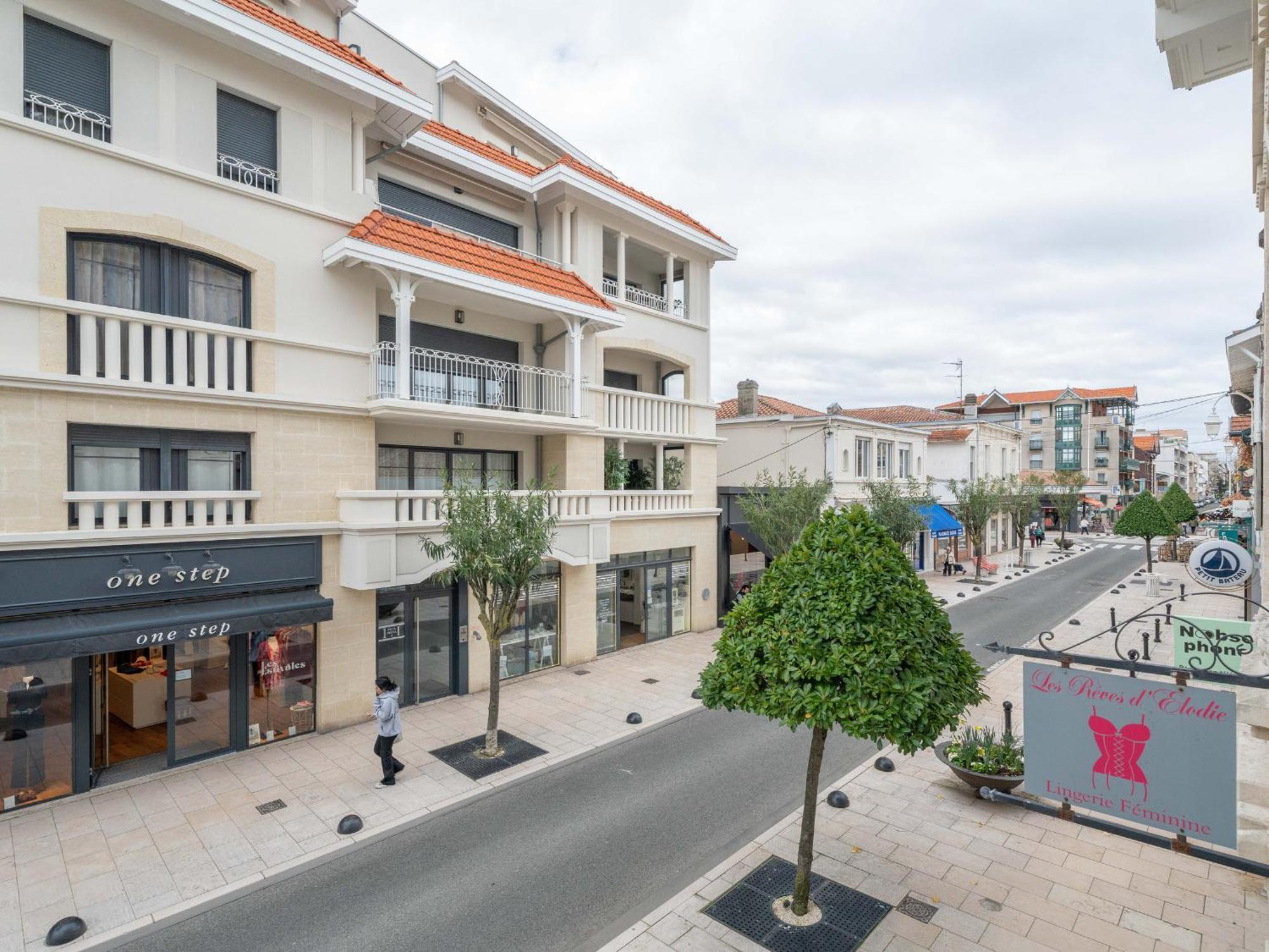 T3 En Centre-Ville D'Arcachon, Proche Plage, Balcons, Parking, Ascenseur Et Wi-Fi - Fr-1-319-440 Exterior foto